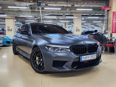 BMW M5