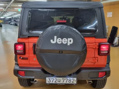 Jeep WRANGLER