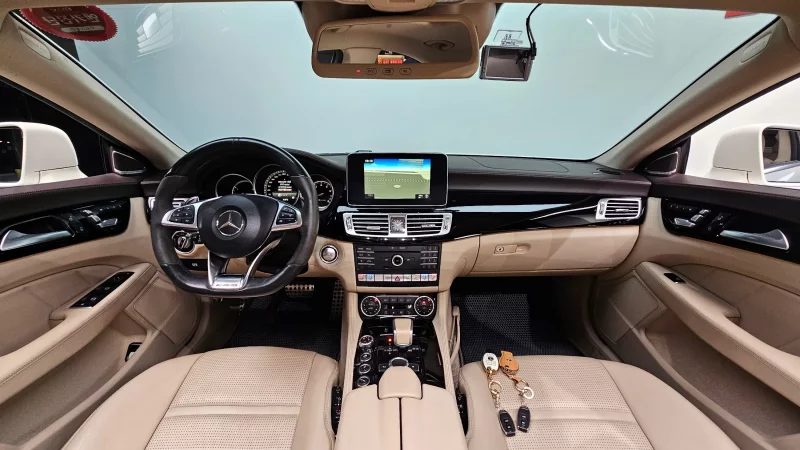 Mercedes-Benz CLS-Class