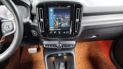 Volvo XC40