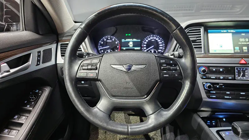 Genesis G80