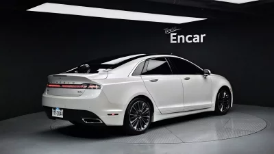 Lincoln MKZ