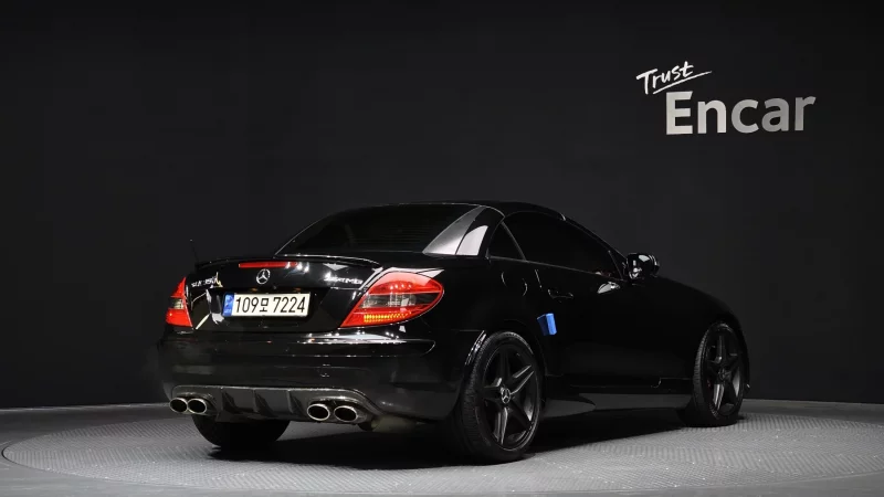 Mercedes-Benz SLK-Class