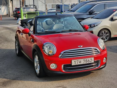 MINI Cooper Convertible