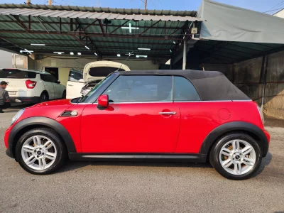 MINI Cooper Convertible