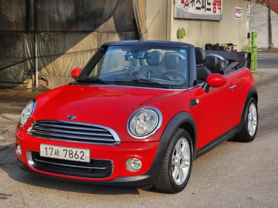 MINI Cooper Convertible