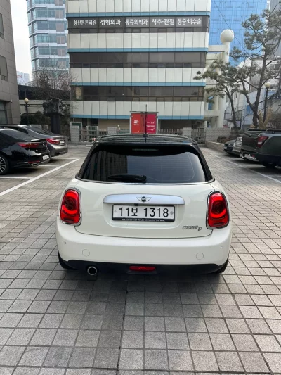 MINI Cooper