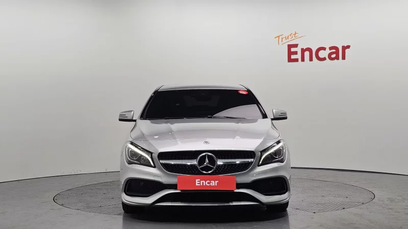 Mercedes-Benz CLA-Class