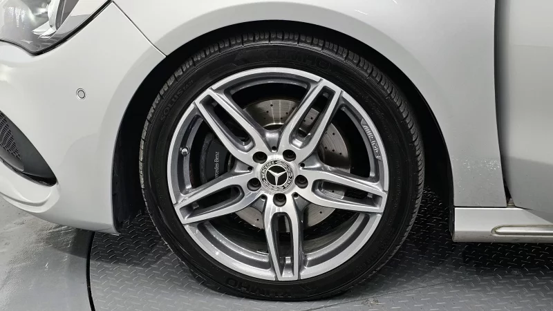 Mercedes-Benz CLA-Class