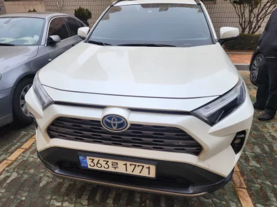 Купить джип Toyota RAV4 из Кореи с доставкой в Россию