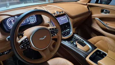 Astonmartin DBX