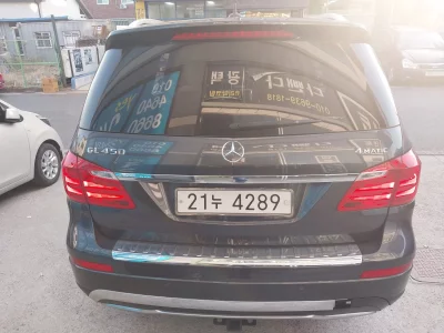 Mercedes-Benz GL-Class