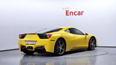 Ferrari 458