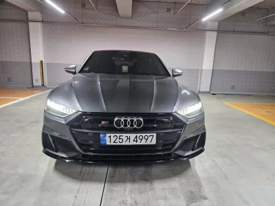 Audi S7