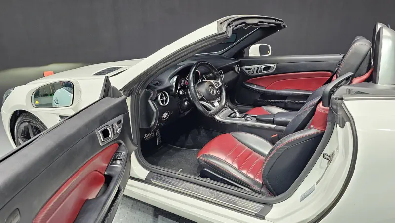 Mercedes-Benz SLC-Class