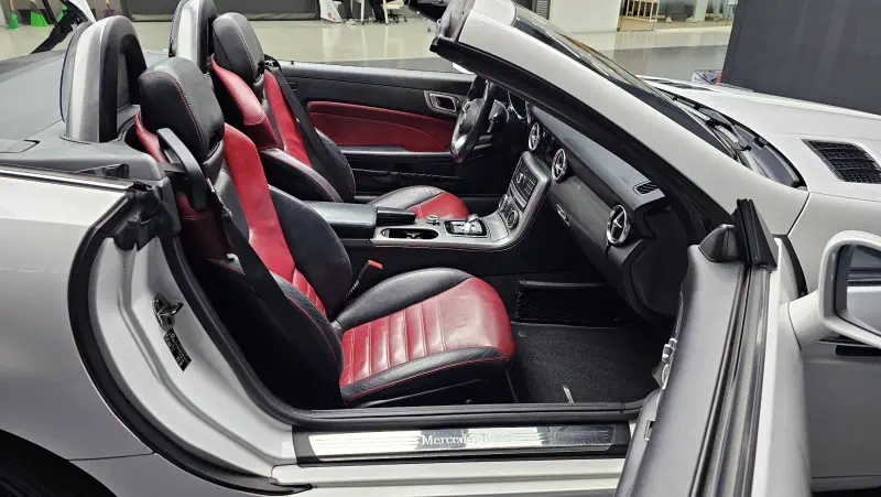 Mercedes-Benz SLC-Class