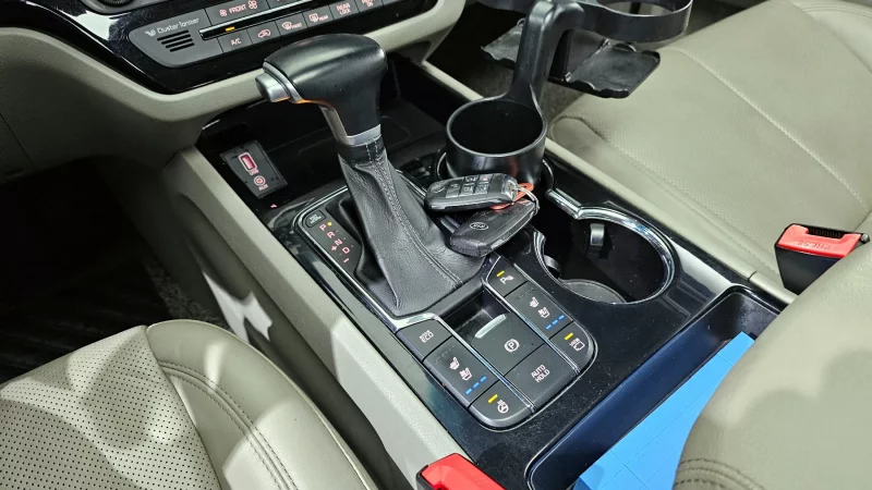 Kia Carnival