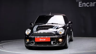 MINI Cooper Convertible