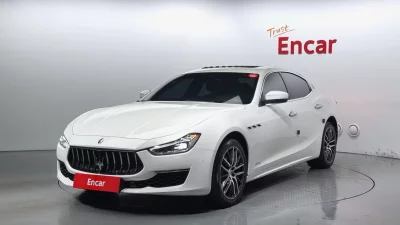 Maserati GHIBLI