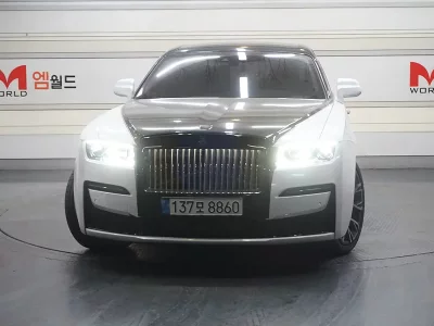 Rolls-Royce GHOST