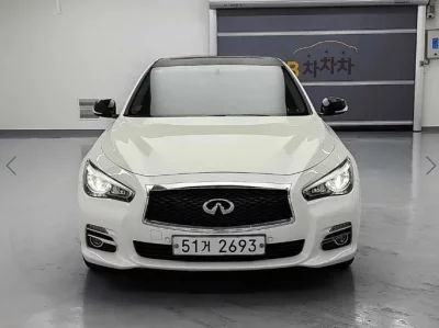 Infiniti Q50