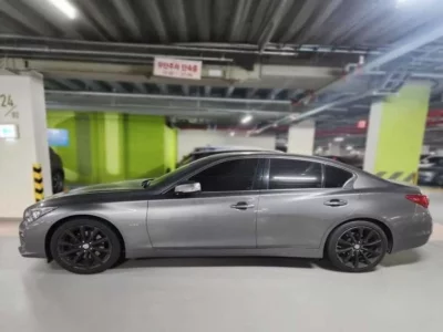 Infiniti Q50