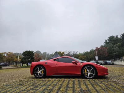 Ferrari 458