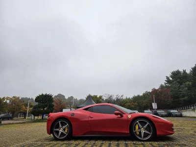 Ferrari 458