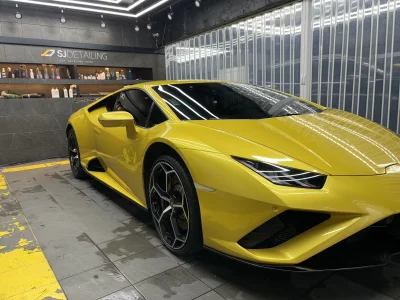 Lamborghini HURACAN