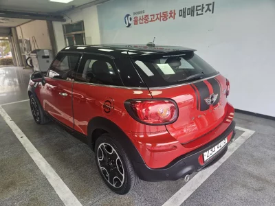 MINI Paceman