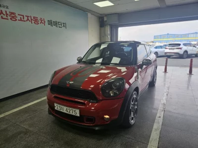 MINI Paceman