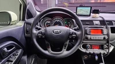 Kia pride