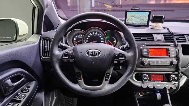 Kia pride