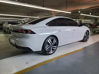 Peugeot 508