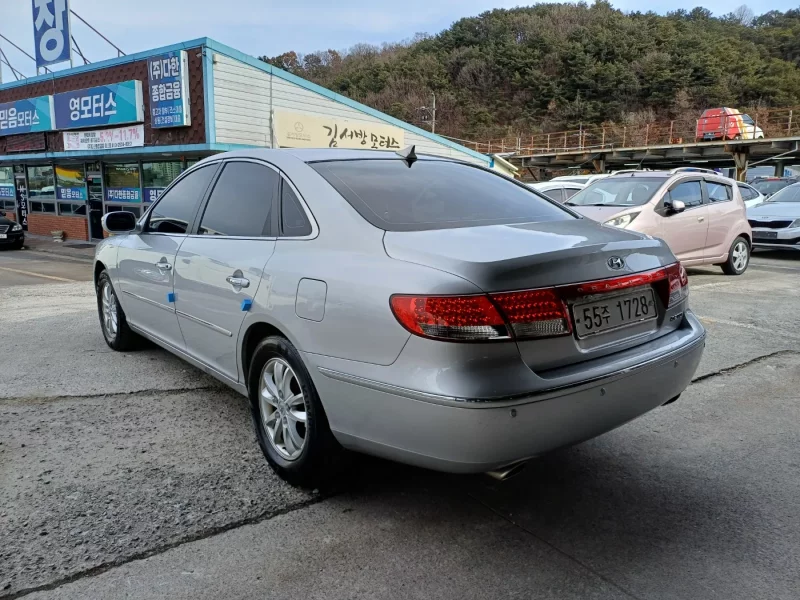 Hyundai Grandeur