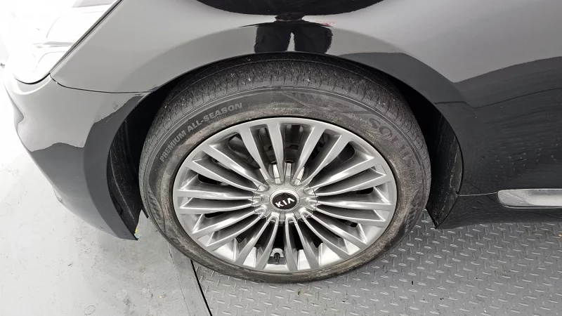 Kia K9