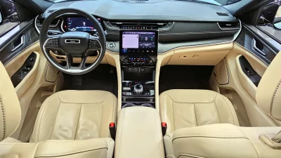 Jeep CHEROKEE