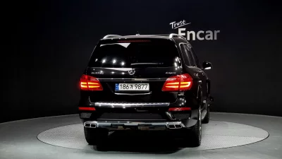 Mercedes-Benz GL-Class