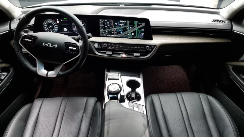 Kia K8