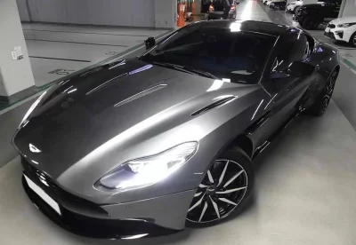 Astonmartin DB11