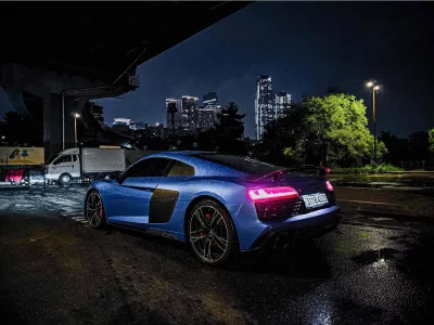 Audi R8