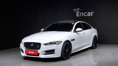 Jaguar XE