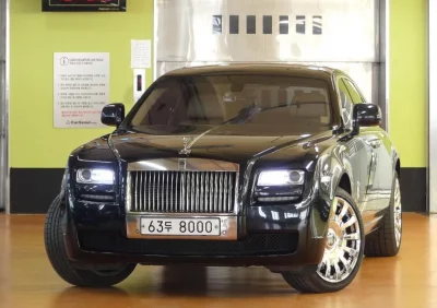 Rolls-Royce GHOST