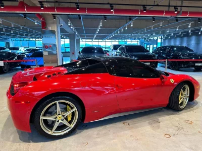 Ferrari 458