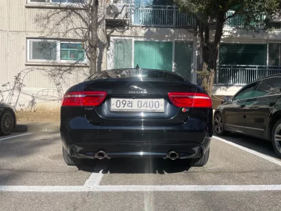 Jaguar XE