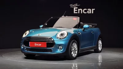 MINI Cooper Convertible