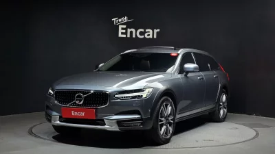 Volvo V90