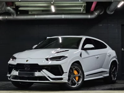 Lamborghini URUS