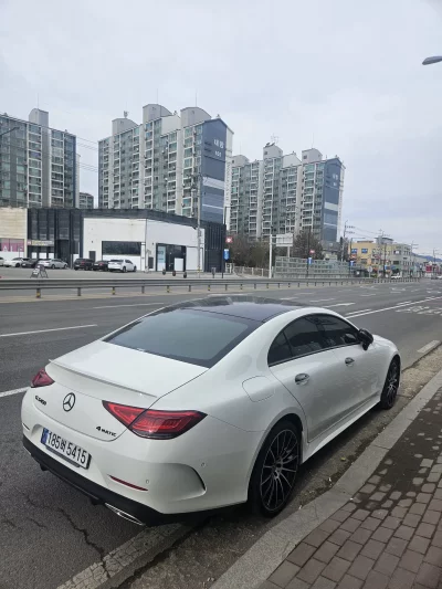 Mercedes-Benz CLS-Class