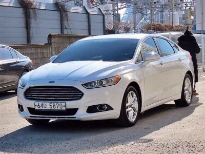 Ford FUSION